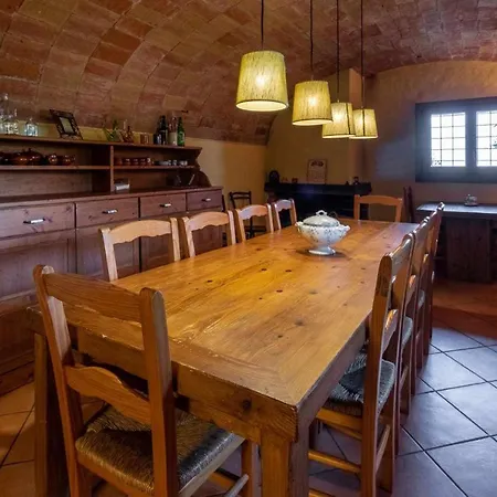 Country house Ermita De Santa Llucia Historica Tonya