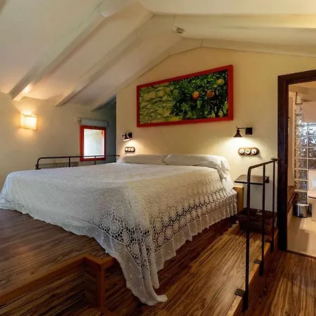 Country house Ermita De Santa Llucia Historica Tonya